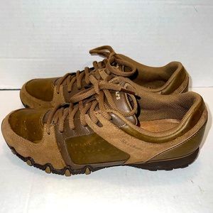 Skechers Relaxed Fit Memory Foam